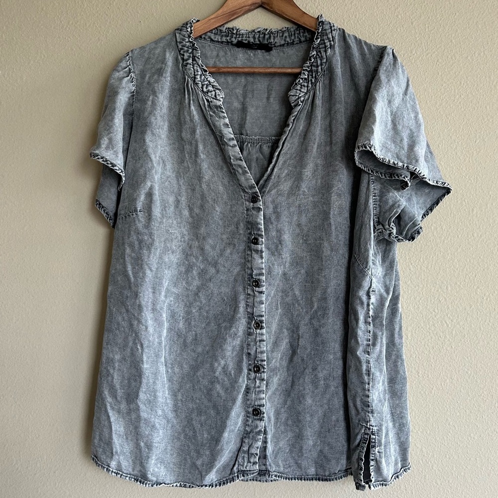 Jane & Delancey Gray Ruffle Collar Button Down Blouse Size 2X